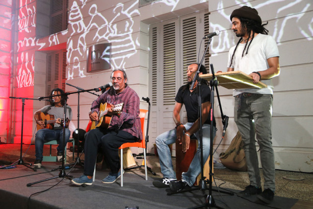le groupe de musique Ziskakan, sur scène à la Bibliothèque Départementale