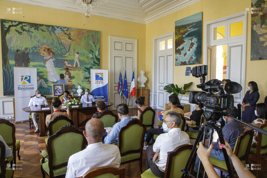 Signature d’une convention-cadre de partenariat entre le Département de La Réunion, la Commune de Saint Denis et le Centre Communal d’Action Sociale