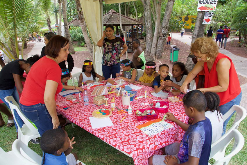 un atelier organisé pour les enfants